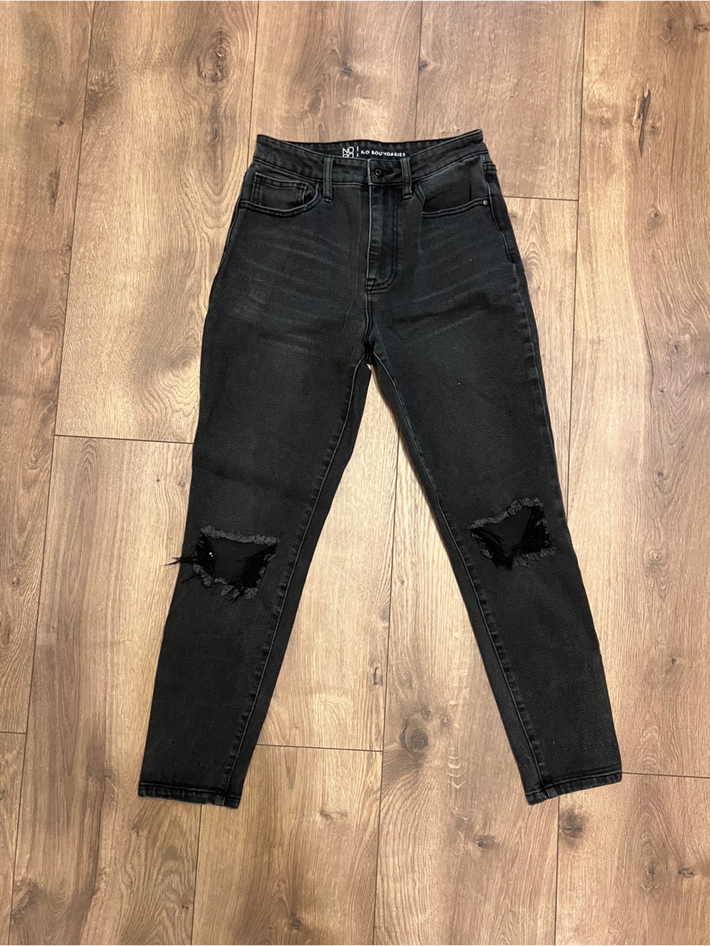 No Boundaries Black High-Rise Distressed Women's Jeans